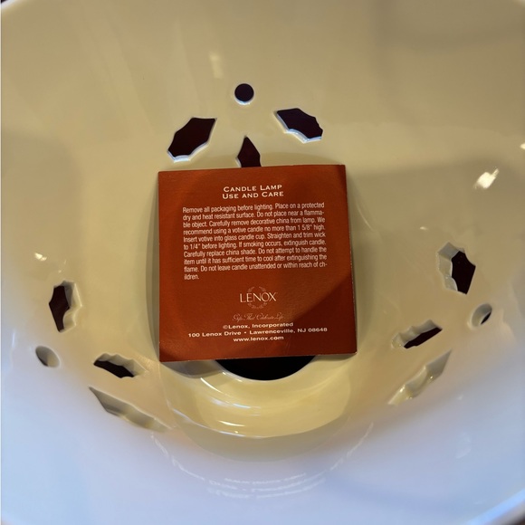 Holiday Ceramic Lamp with Holly Design - Picture 8 of 11